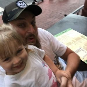 Meet your Posher, Chris-ashley